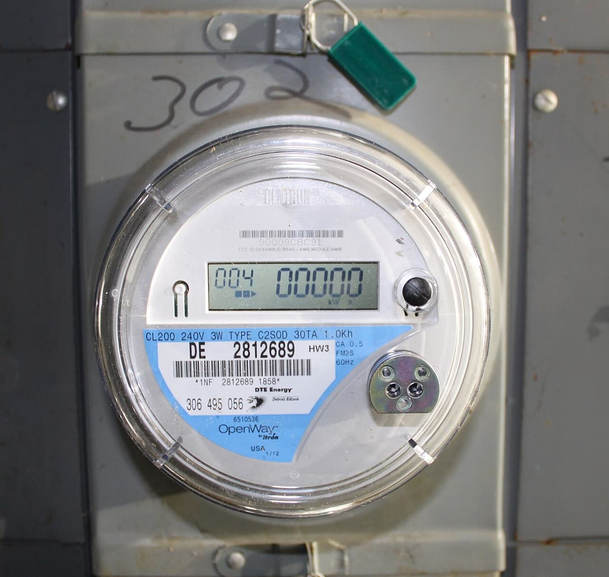 Compteur électrique intelligent à affichage numérique
